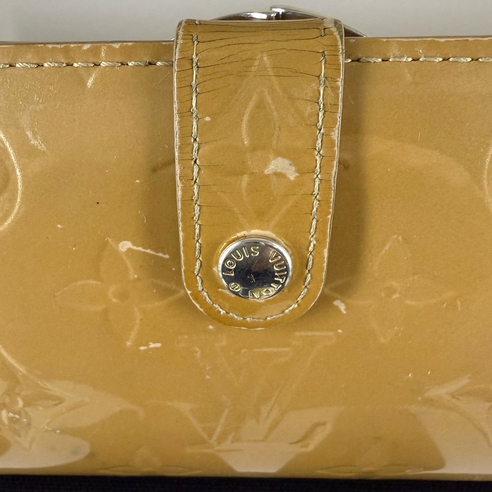 Louis Vuitton Yellow Vernis Patent Wallet - Picture 2 of 6